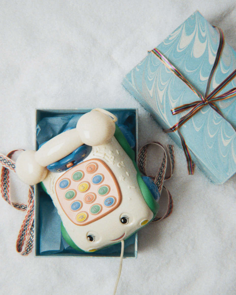 Konges Sløjd Pull-Along Toy Phone – with Light & Sound