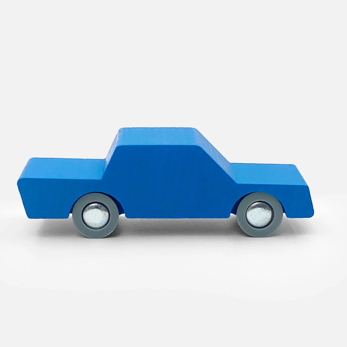 Waytoplay Back and Forth Wooden Car – Creative Toy Car in Red, Blue & Natural