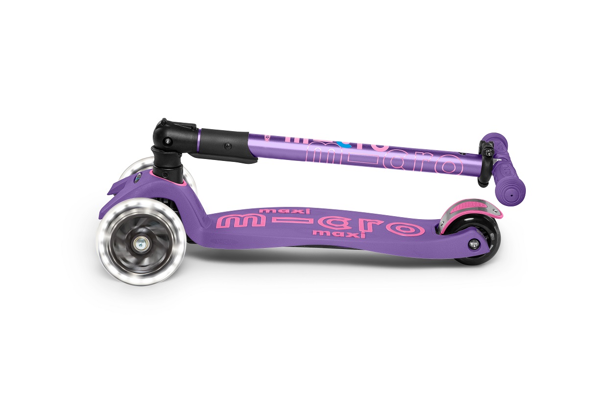 Maxi Micro Deluxe Foldable with LED Wheels