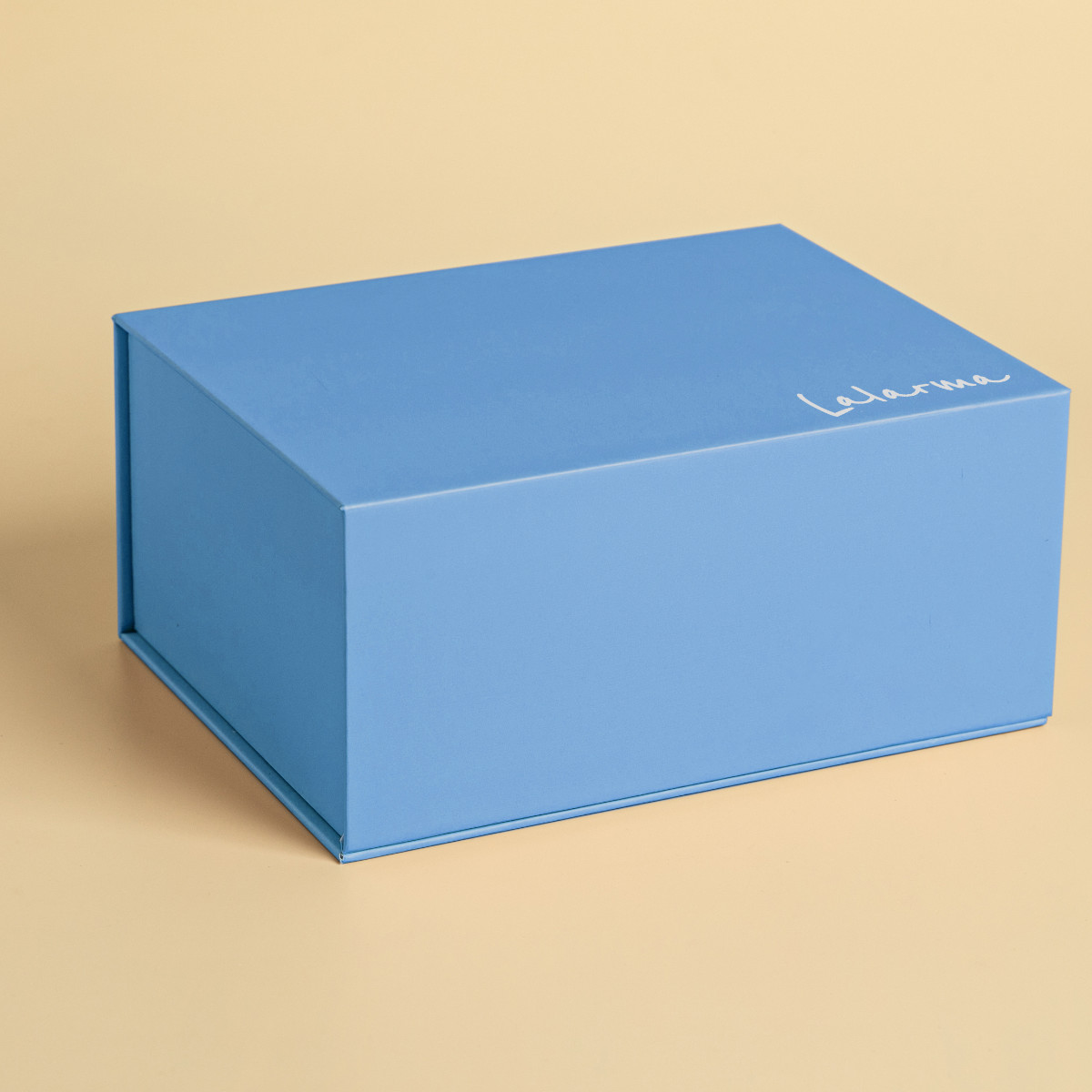 Lalarma Camera Set with Silicone Case, Jewellery Box, Hanger & Sticker Sheet