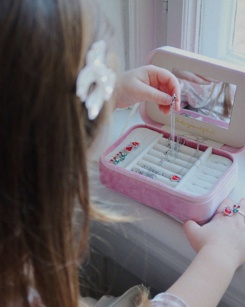 Konges Sløjd All I Wish For Schmuckset mit Schmuckbox