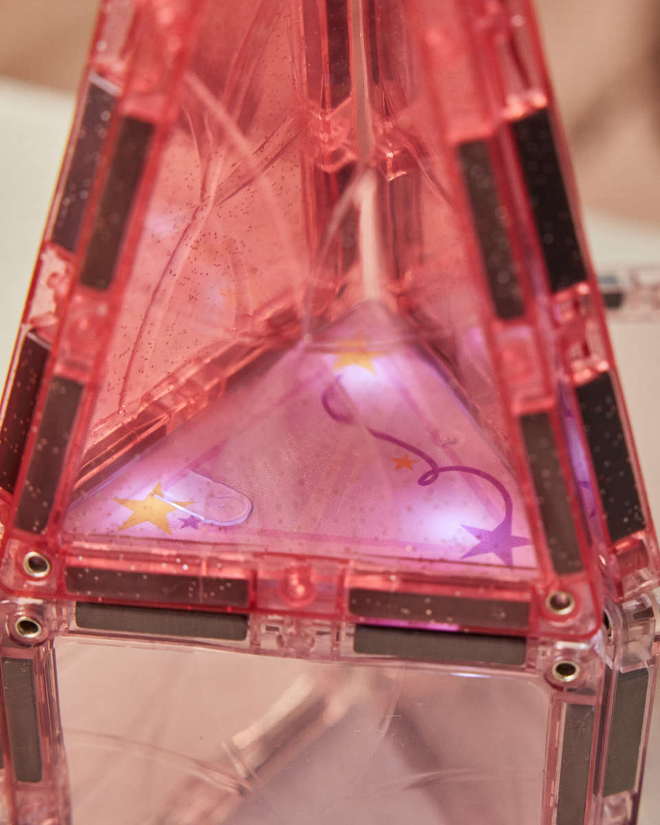 Cleverclixx Prinzessinnenpalast Magnetbausteine mit Licht, 38 Teile