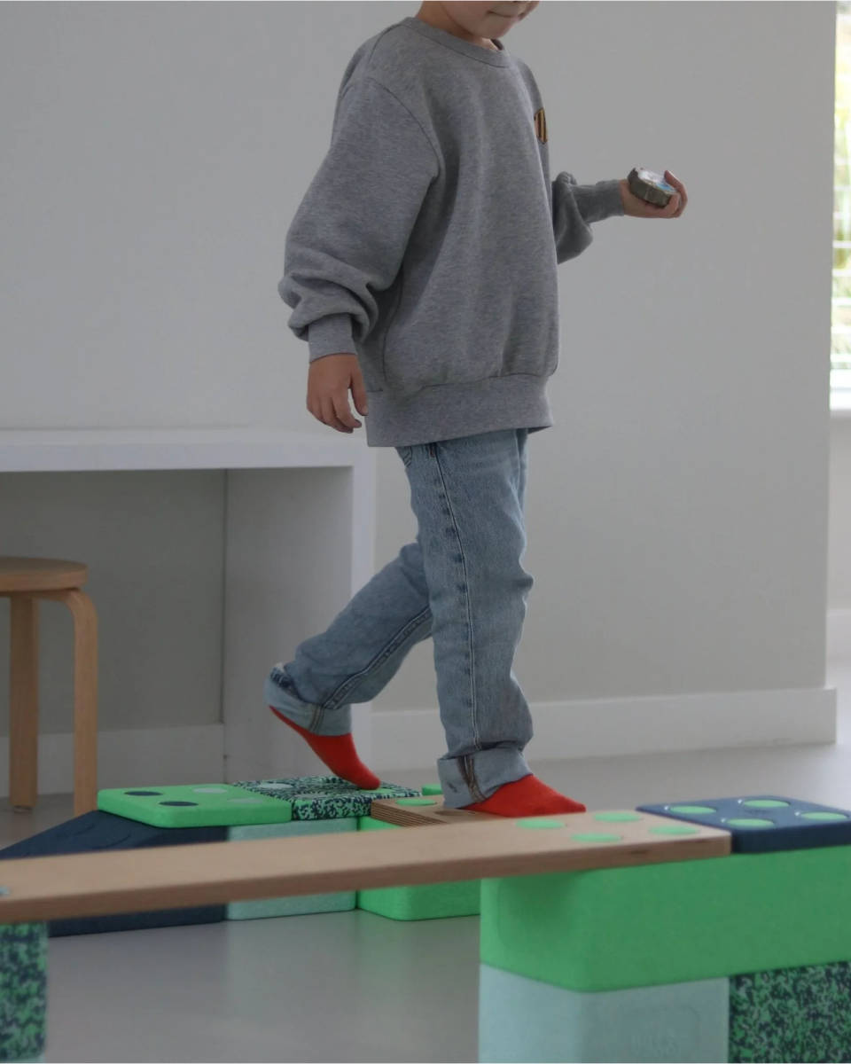 bygge BANK Balance Set with FYR Board and 4 Building Blocks