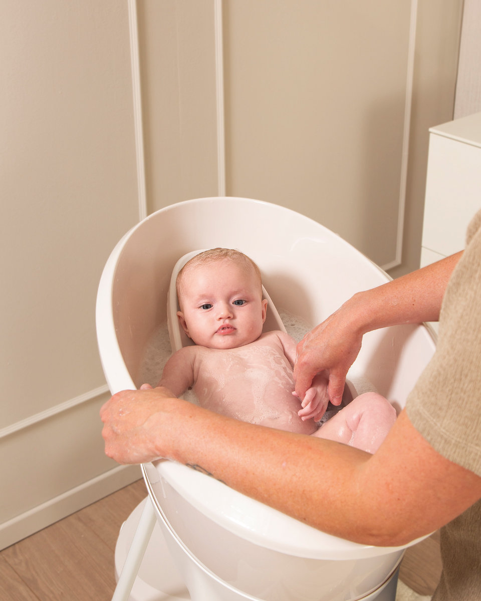 Luma Baby Bathtub Seat