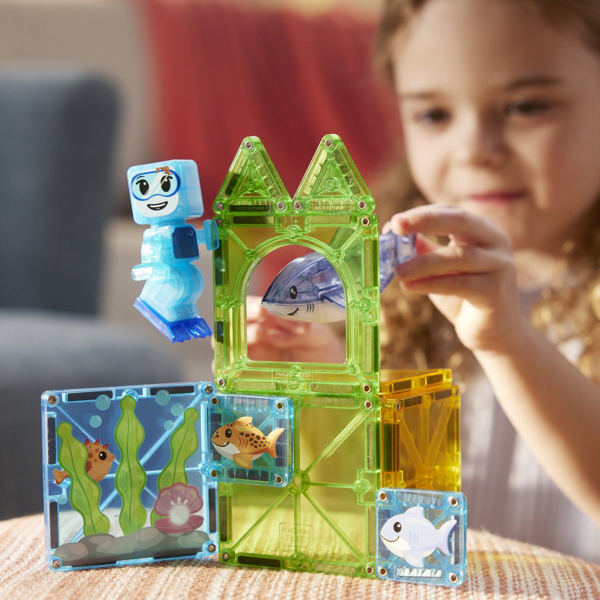 Magna-Tiles Shark-Drive - 13 pieces