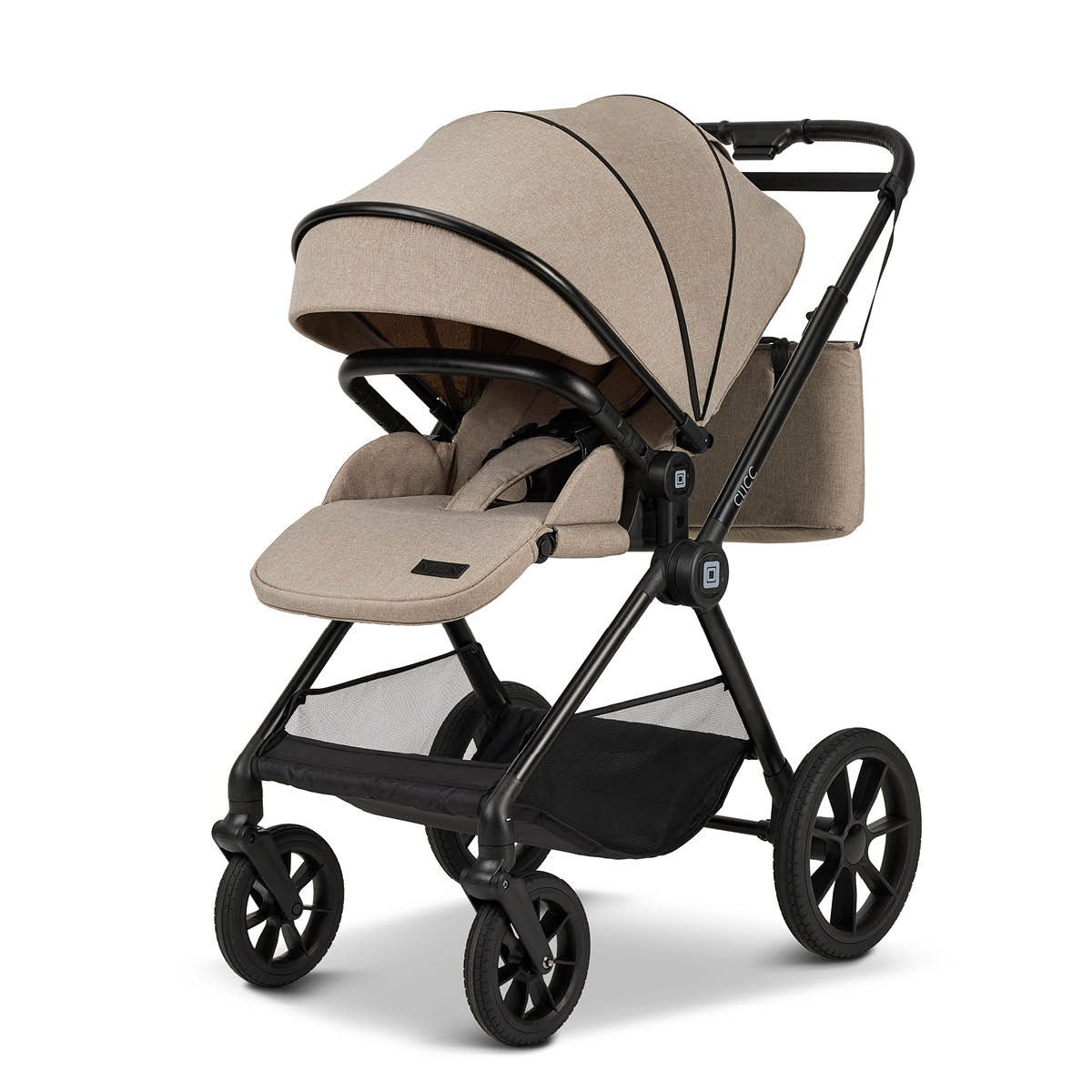 Moon Clicc Pram with Carrycot incl. accessories Collection 2024