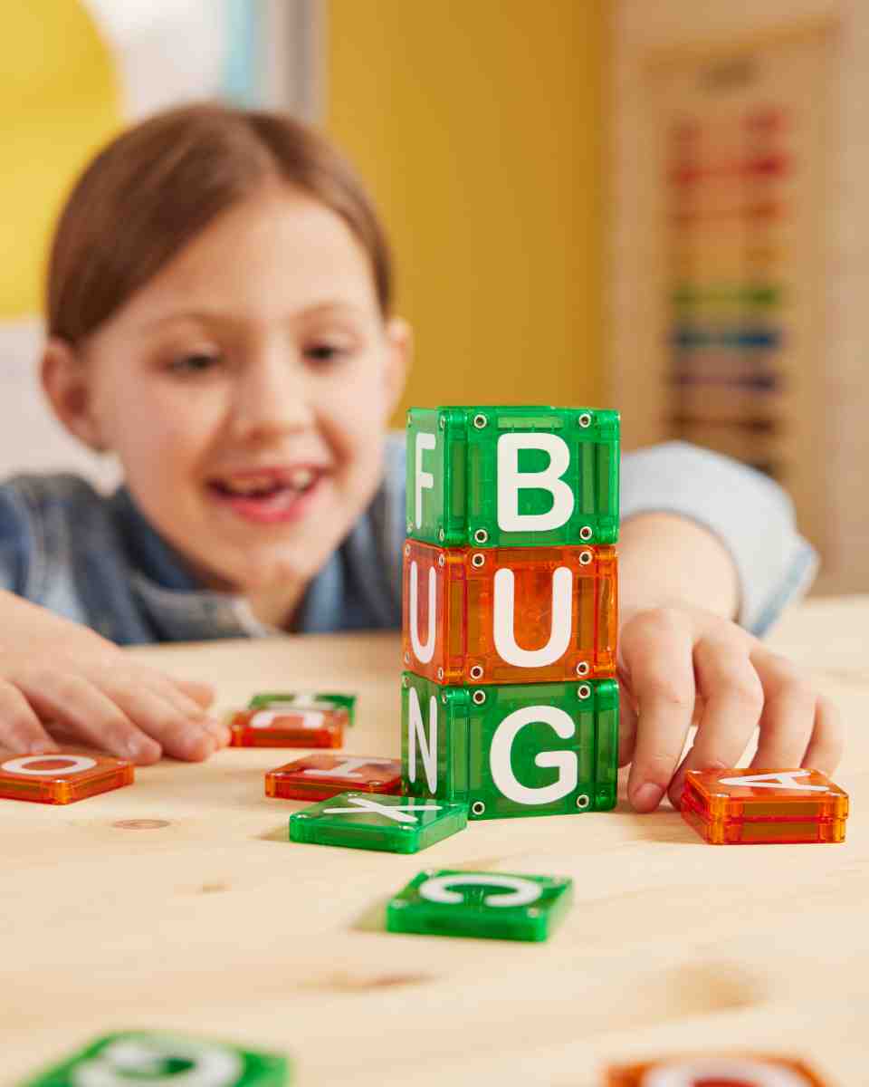 MAGNA-TILES microMAGS LEARN Buchstaben