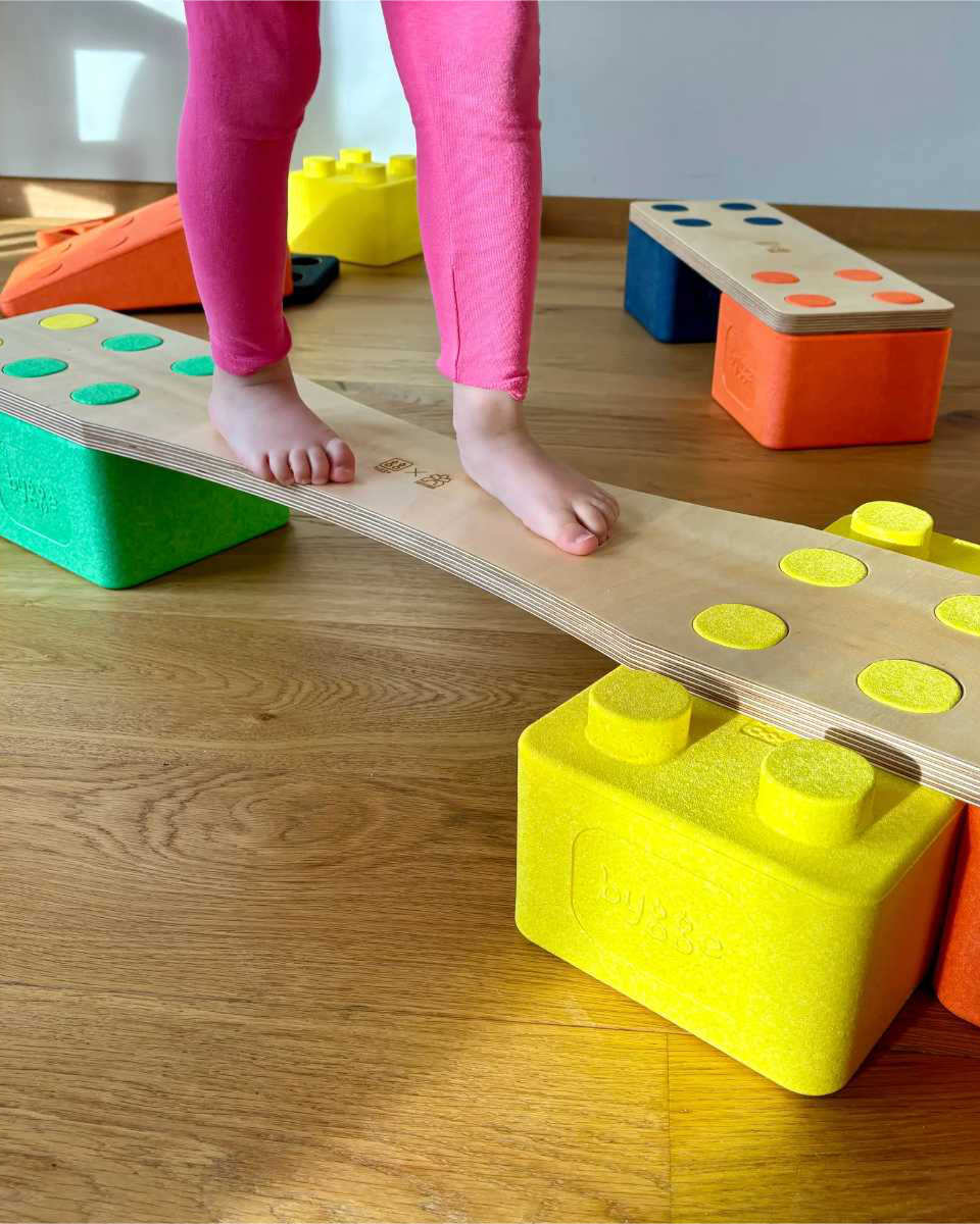 bygge PARCOURS Balance Set with BAR Board and 4 Building Blocks