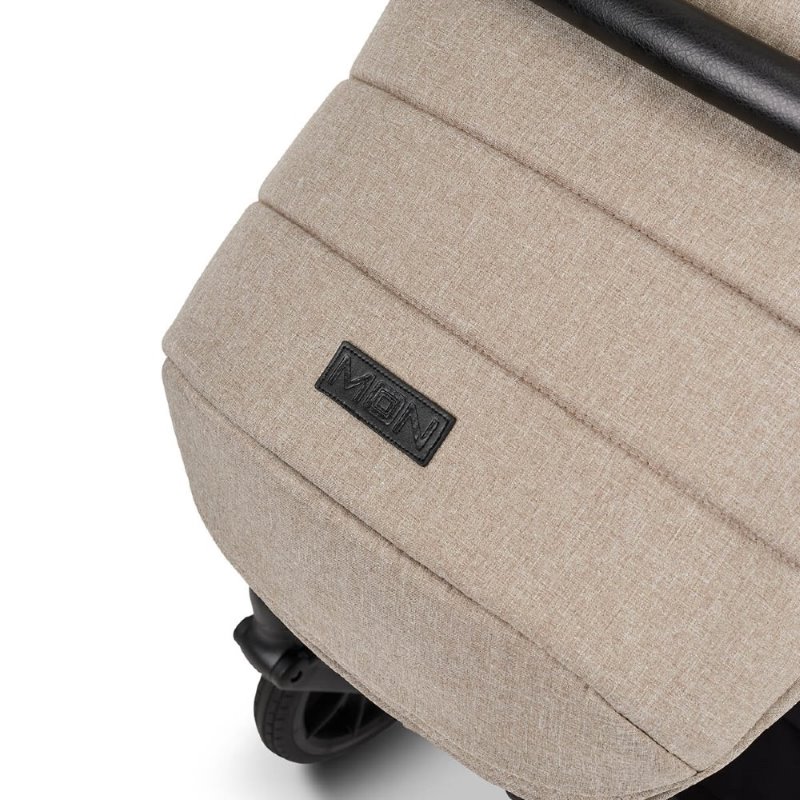 Moon Clicc Pram with Carrycot incl. accessories Collection 2024