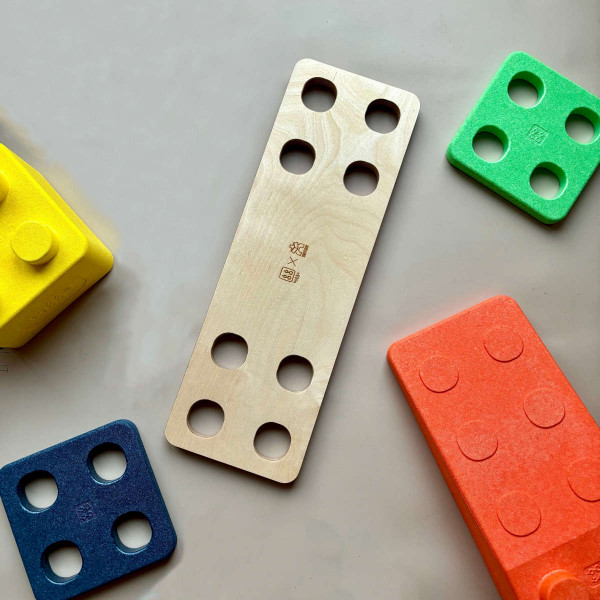bygge x Kawentsmann - Multi-Functional Board