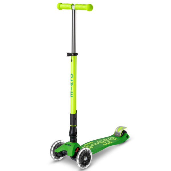Maxi Micro Deluxe Foldable with LED Wheels